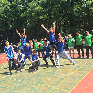 公司戶外拓展培訓(xùn)活動